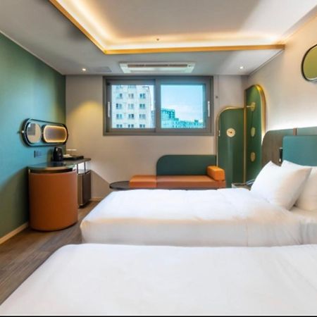 L&L Central Hotel Jeju Esterno foto
