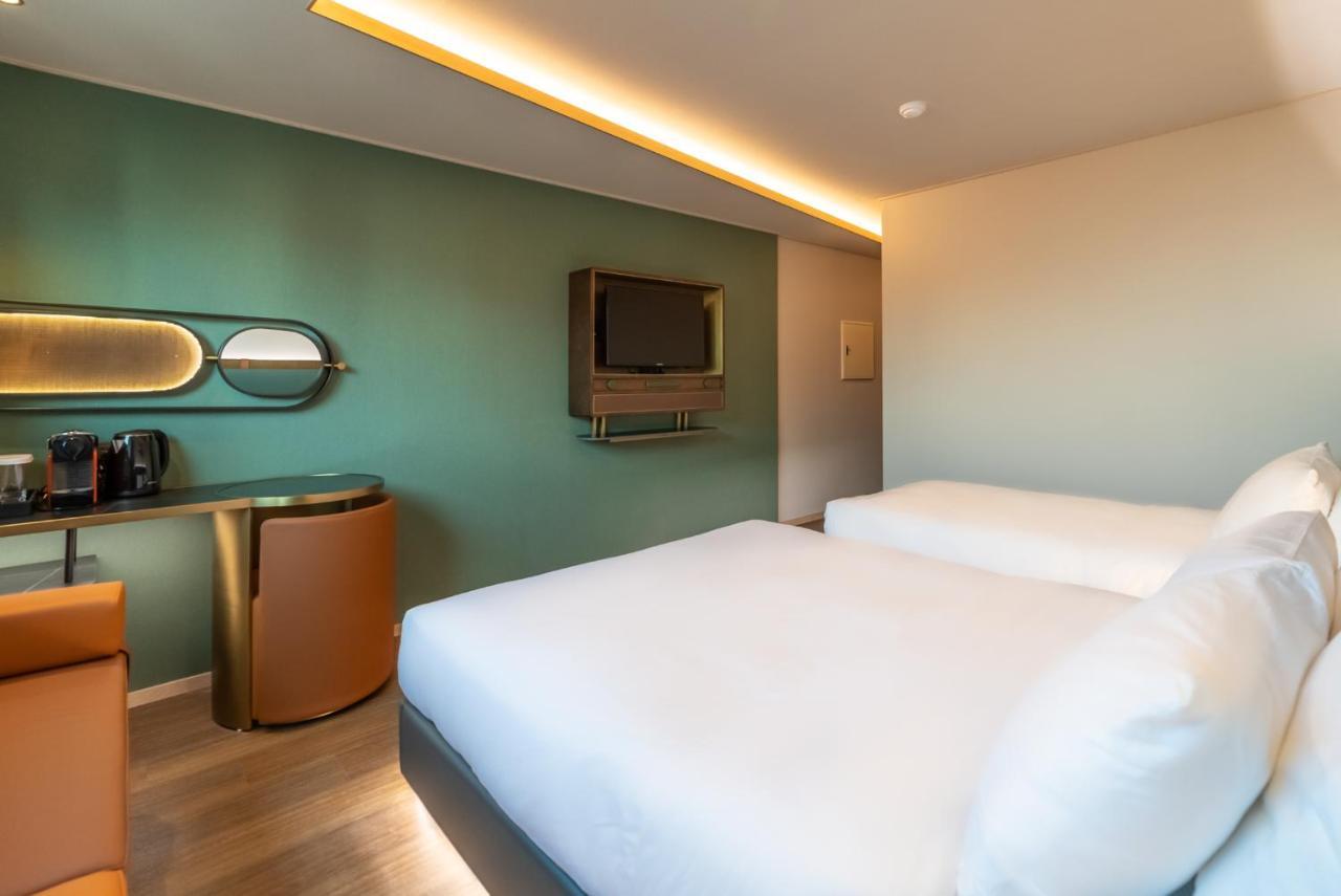 L&L Central Hotel Jeju Esterno foto