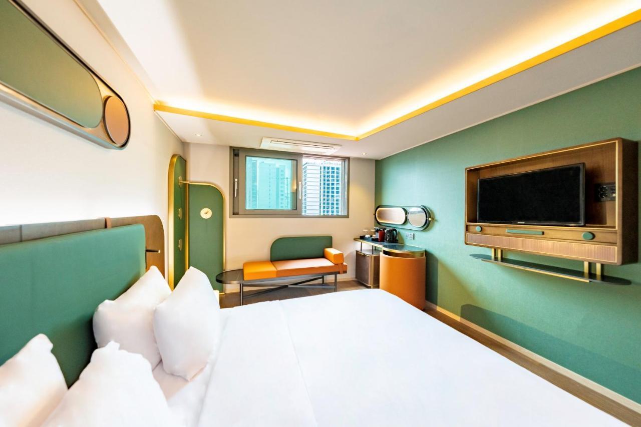 L&L Central Hotel Jeju Esterno foto