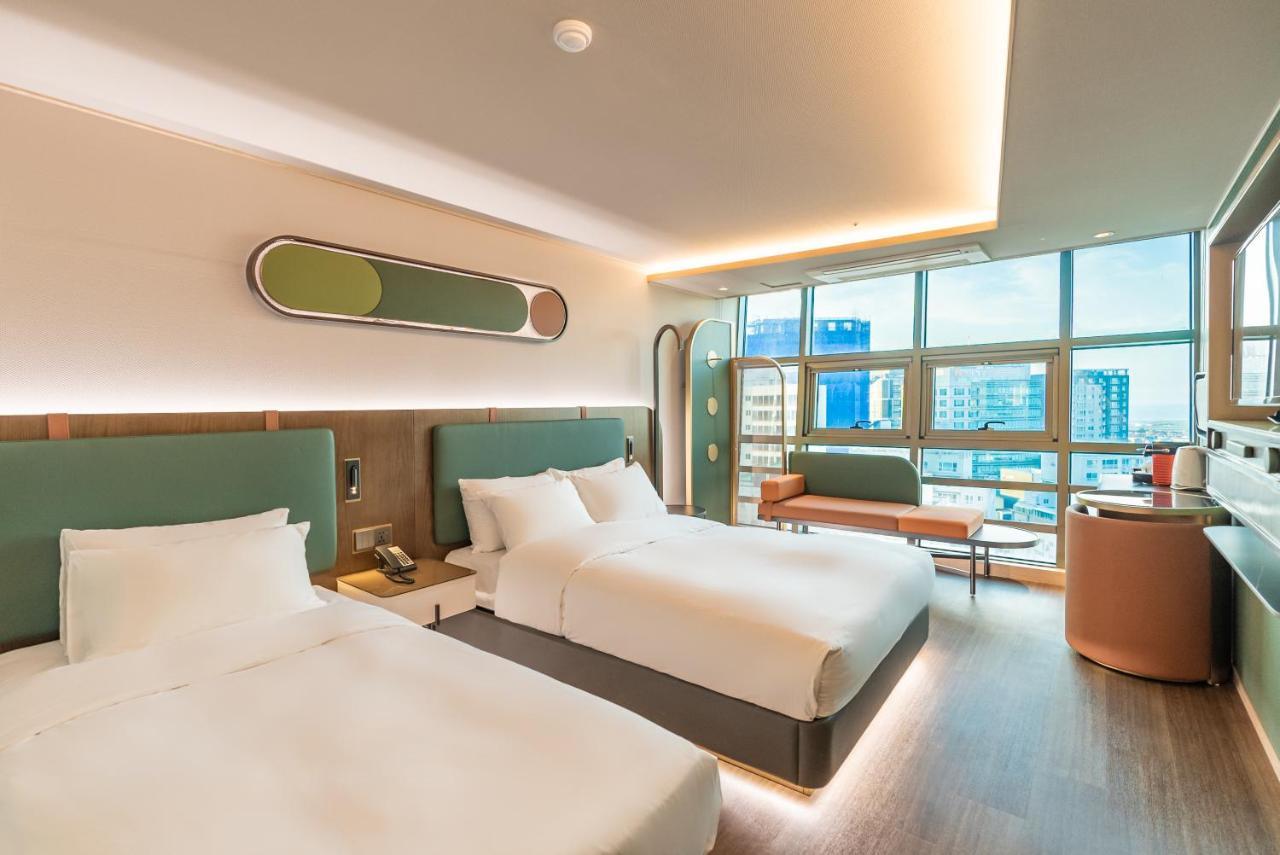 L&L Central Hotel Jeju Esterno foto