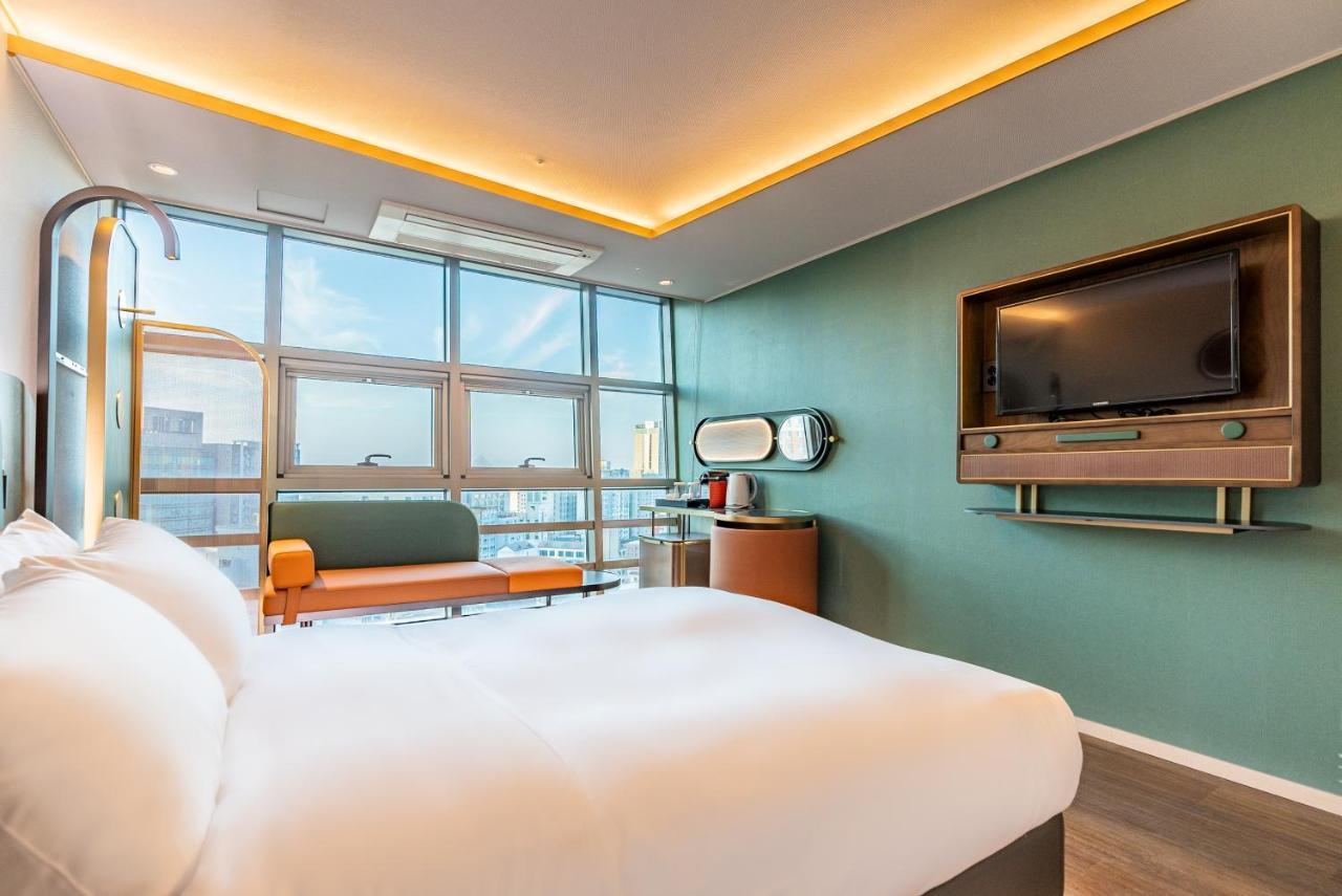 L&L Central Hotel Jeju Esterno foto