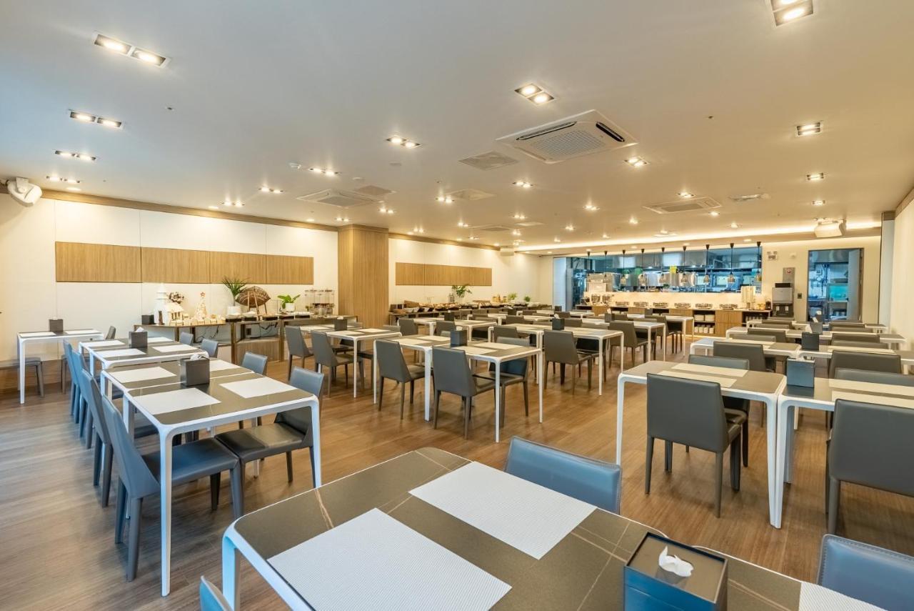 L&L Central Hotel Jeju Esterno foto